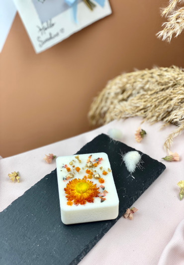 Bougie parfumée fleurs séchées