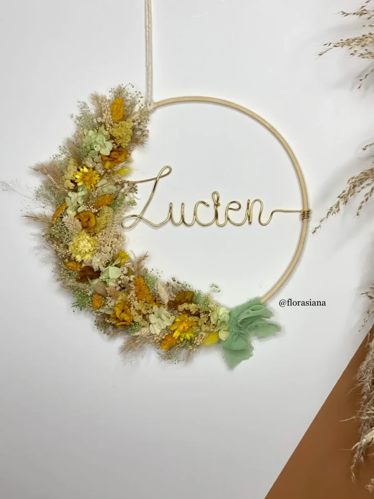 Couronne de fleurs séchées cadeau naissance garçon